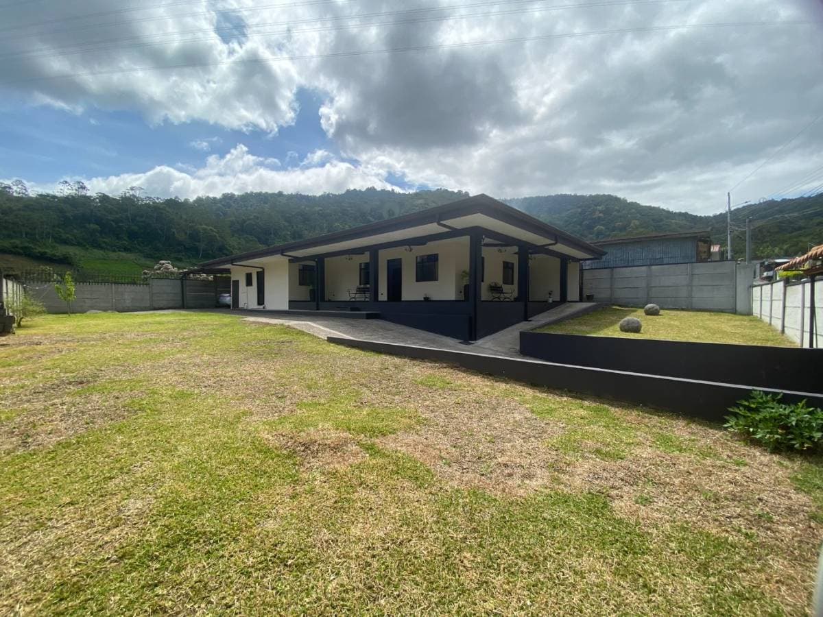 House at Cachí