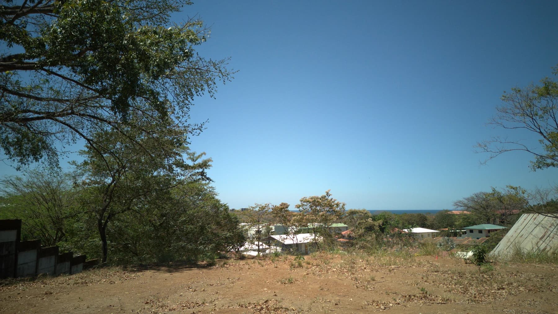 Land at Tamarindo