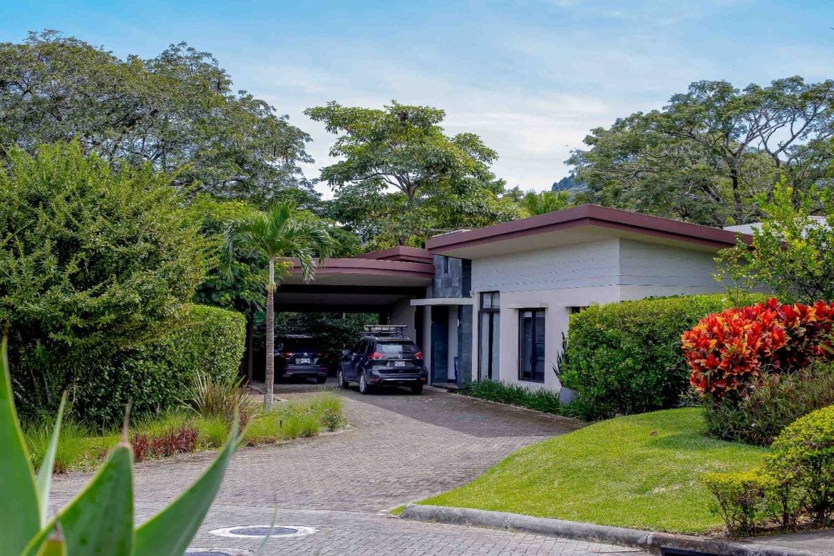 Propiedad en Santa Ana Centro