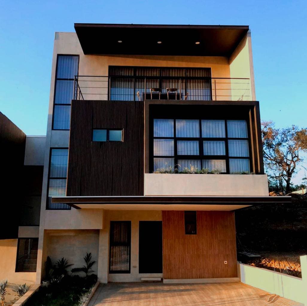 Property at Guachipelin