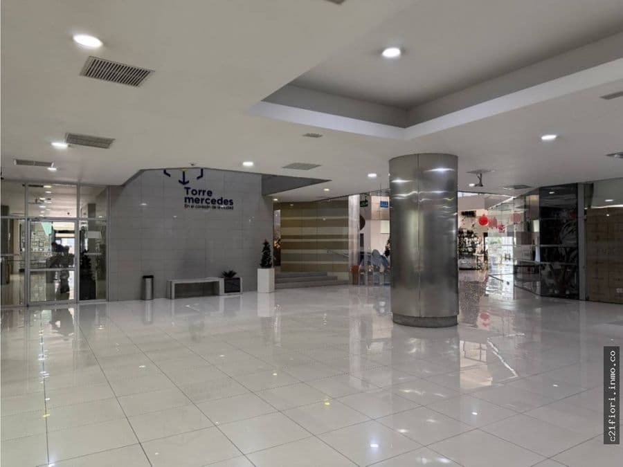 Commercial at Merced