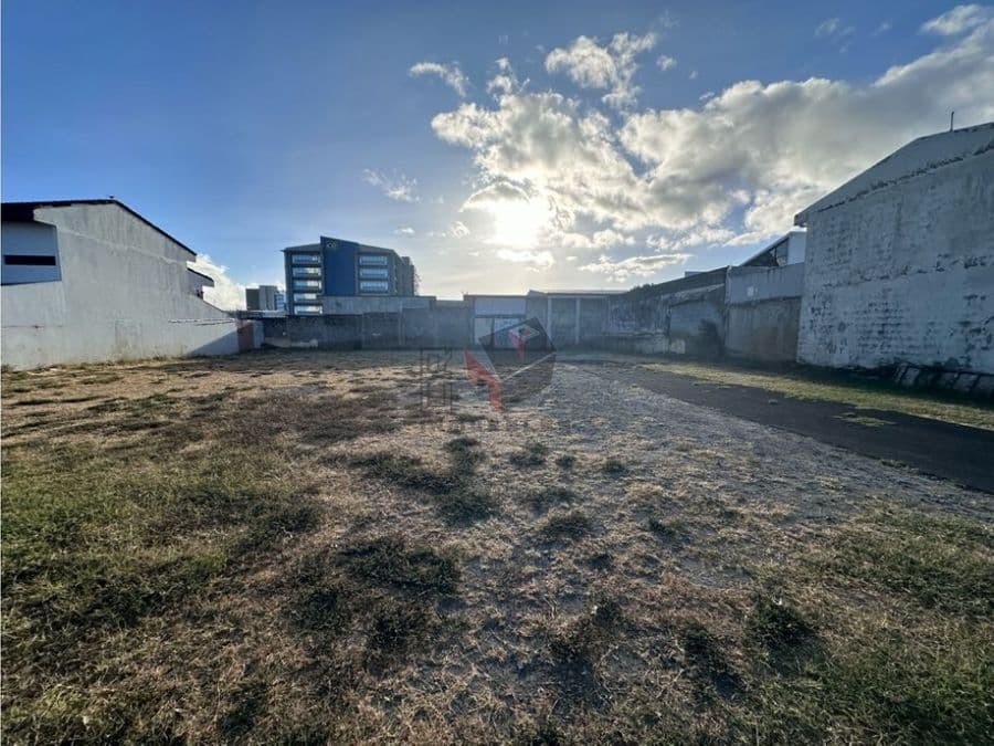 Terreno en Mata Redonda