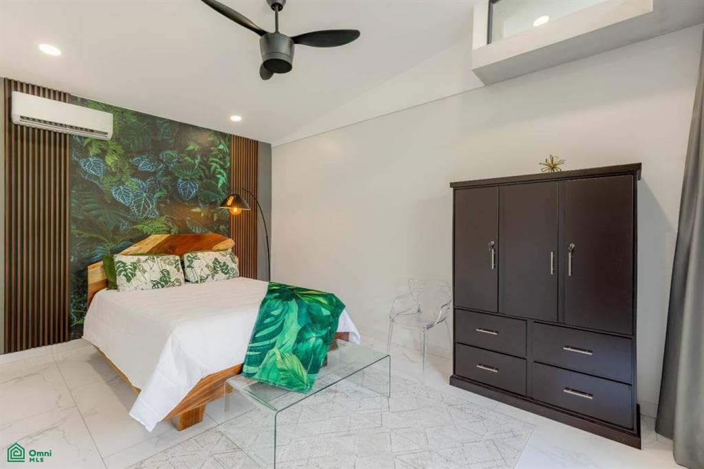 Property at Sardinal