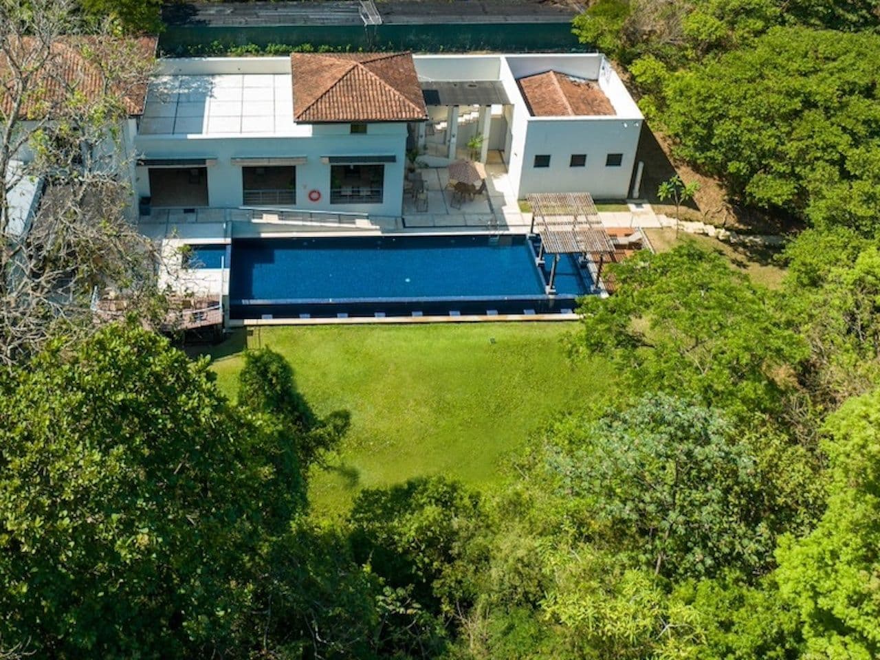 Property at Condominio Cerro Colón