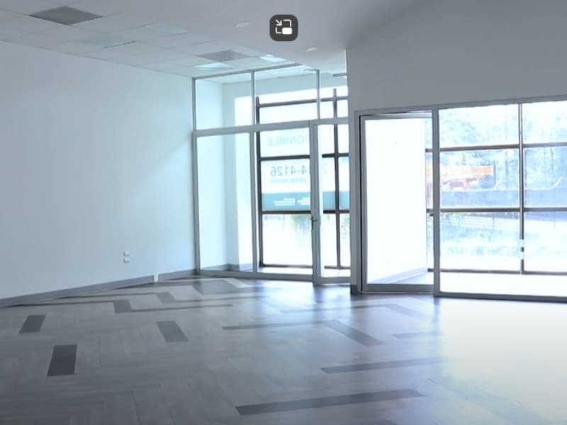 Commercial at Tres Ríos