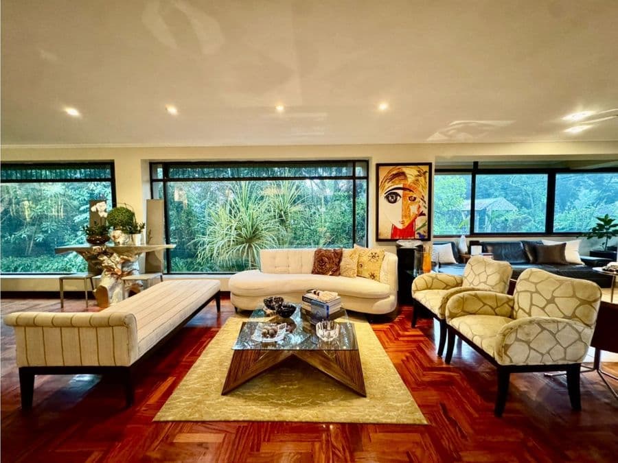 Apartamento en Escazú