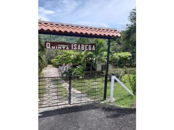 Casa en Esparza