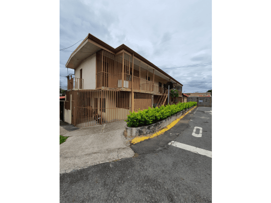 Edificio en Heredia
