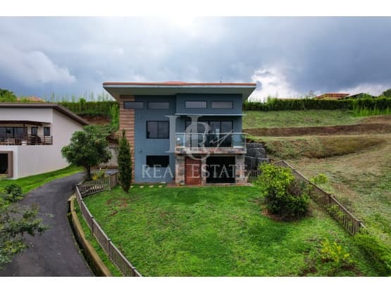 Casa en Condominio El Roble