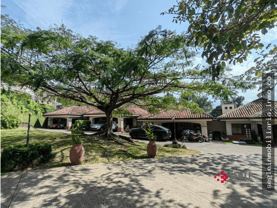 House at Escazú