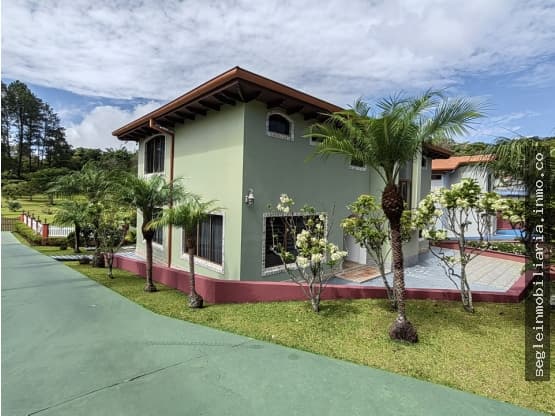 House at Puriscal