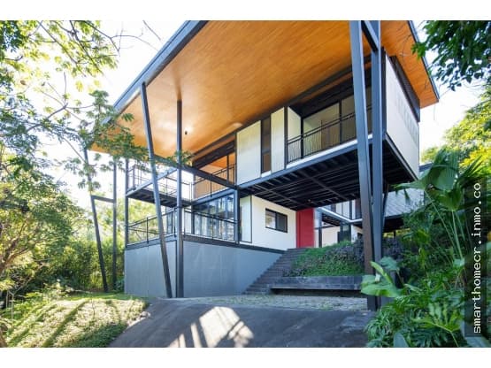 House at Santa Ana