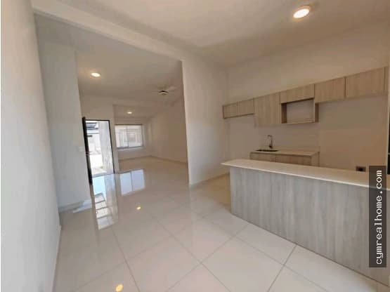 Casa en Condominio Robles de Lindora