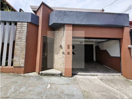 Casa en Heredia