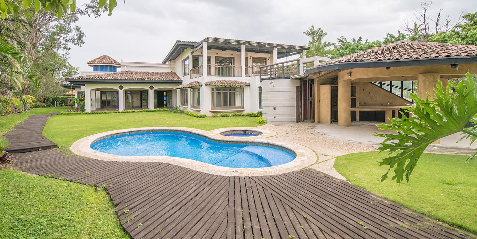 Propiedad en Valle del Sol