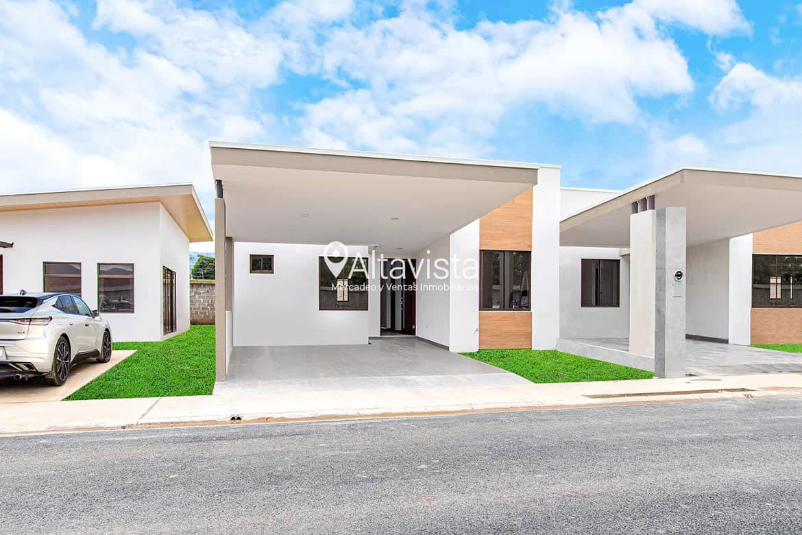 Casa en Condominio Almazara