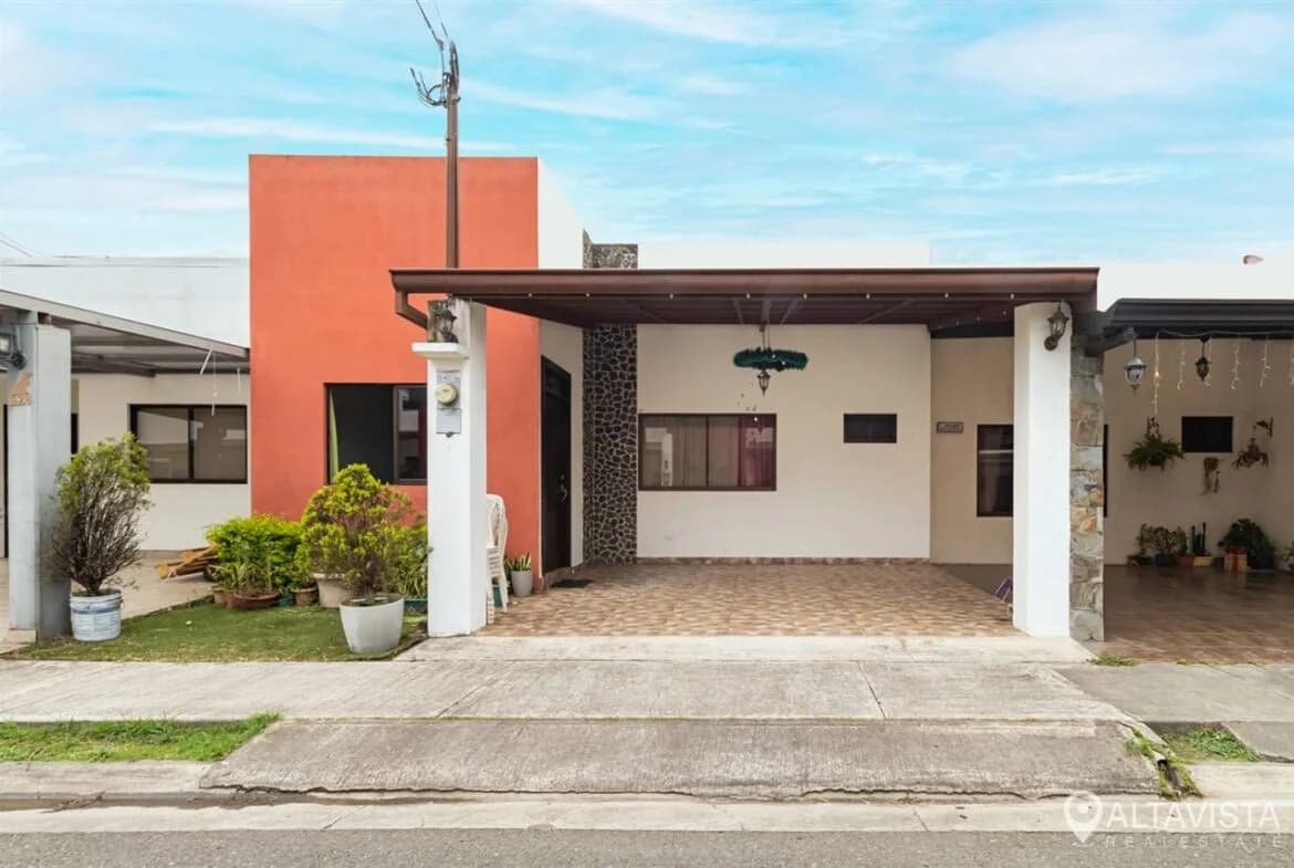 House at Condominio La Rueda