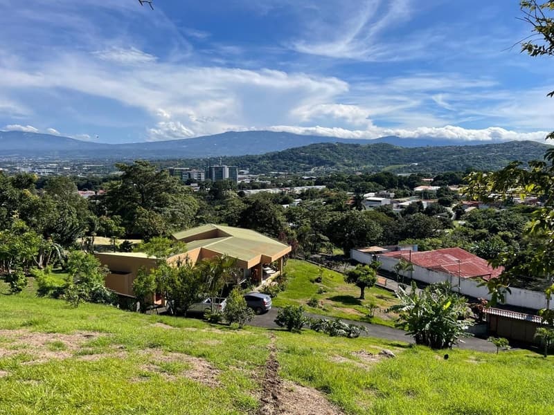 Propiedad en Santa Ana