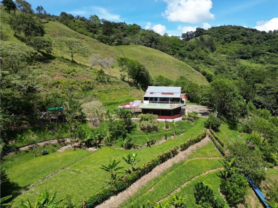 Finca en Dulce Nombre