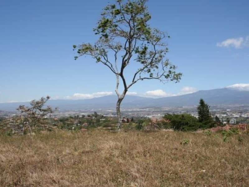Terreno en Escazú