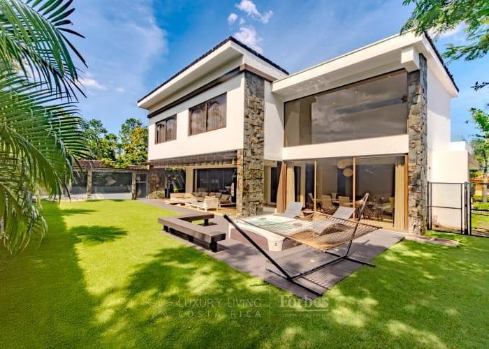 Propiedad en Condominio Bosque Dorado