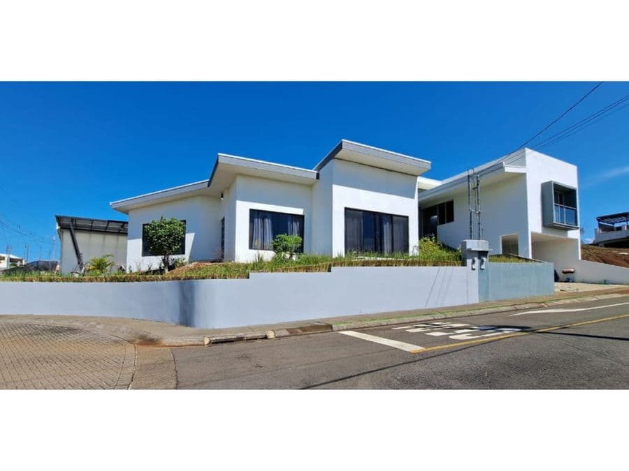 House at Condominio Loma Sol