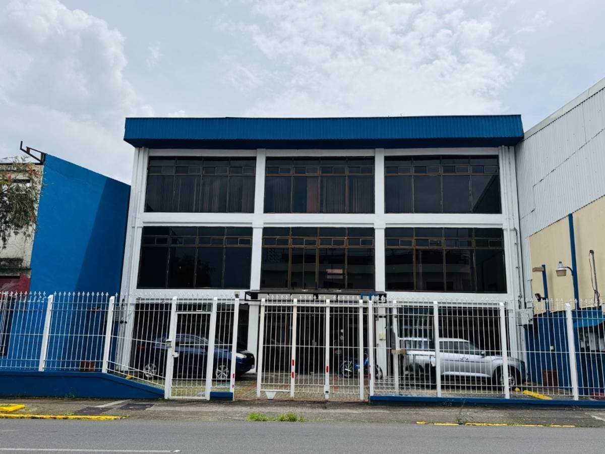 Commercial at San José Centro