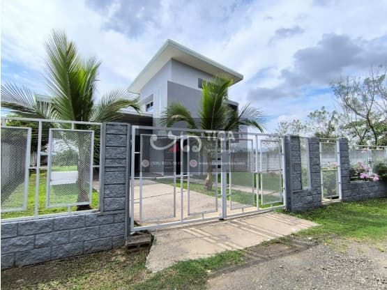 Casa en Puente de Piedra