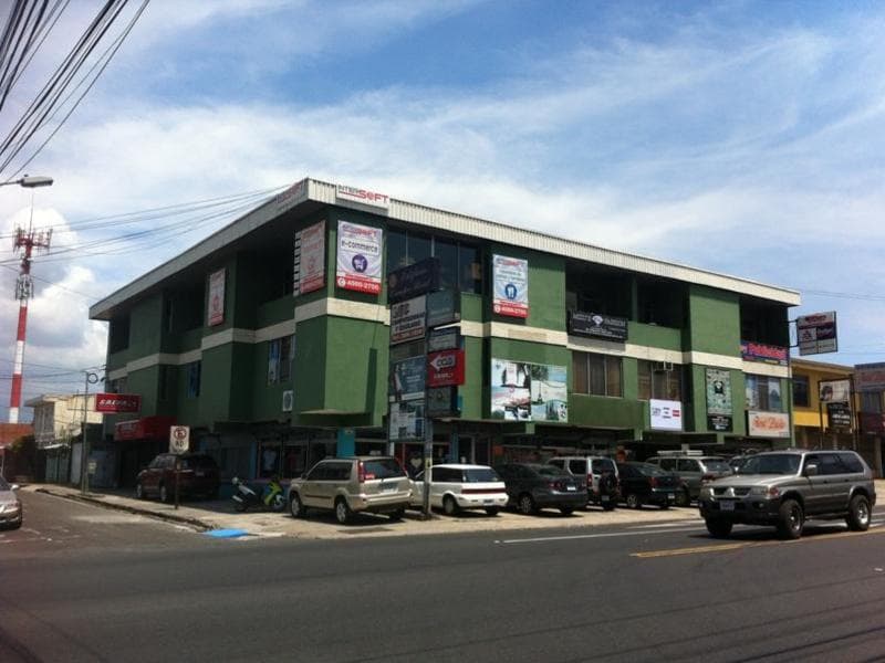 Comercial en Guadalupe