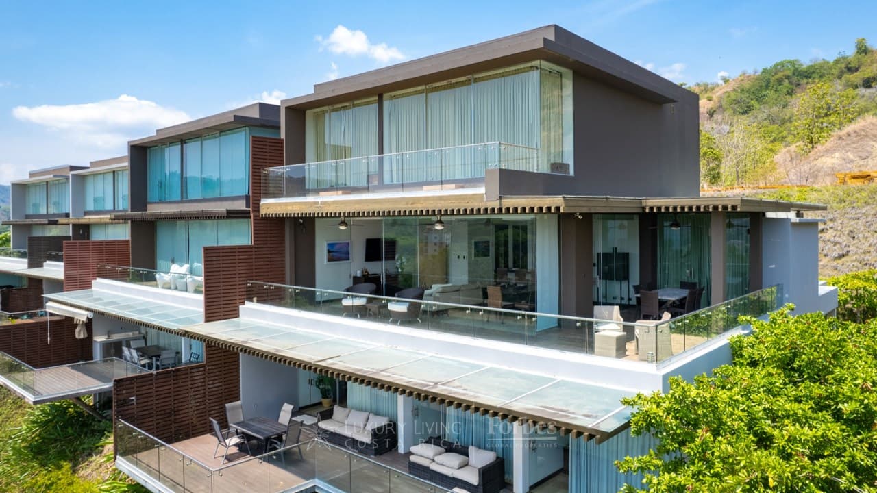 Apartamento en Altos de Montserrat