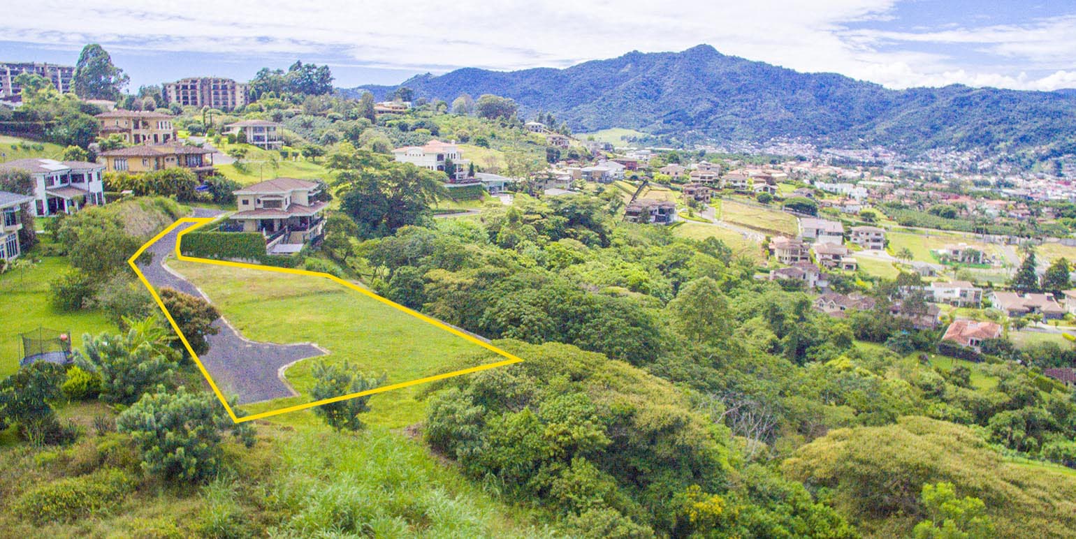 Propiedad en Condominio Hacienda Gregal