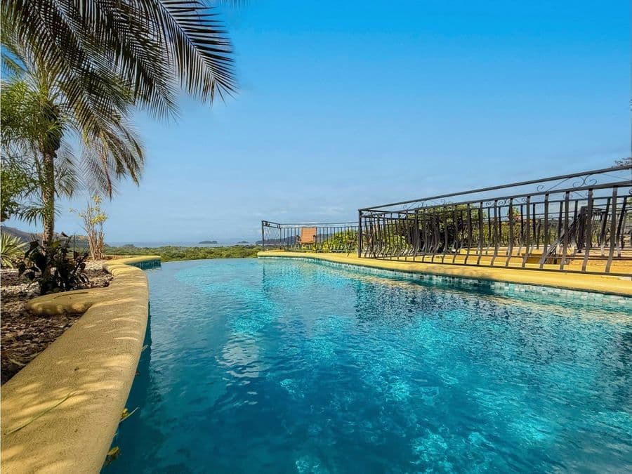 Apartamento en Colinas Turquesa