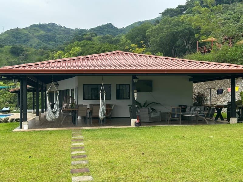 Property at Atenas