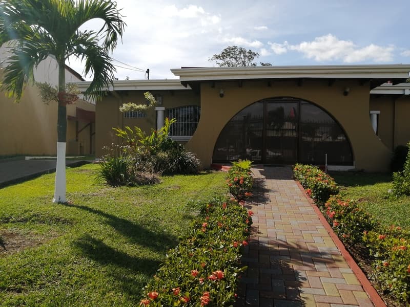 Comercial en Río Segundo