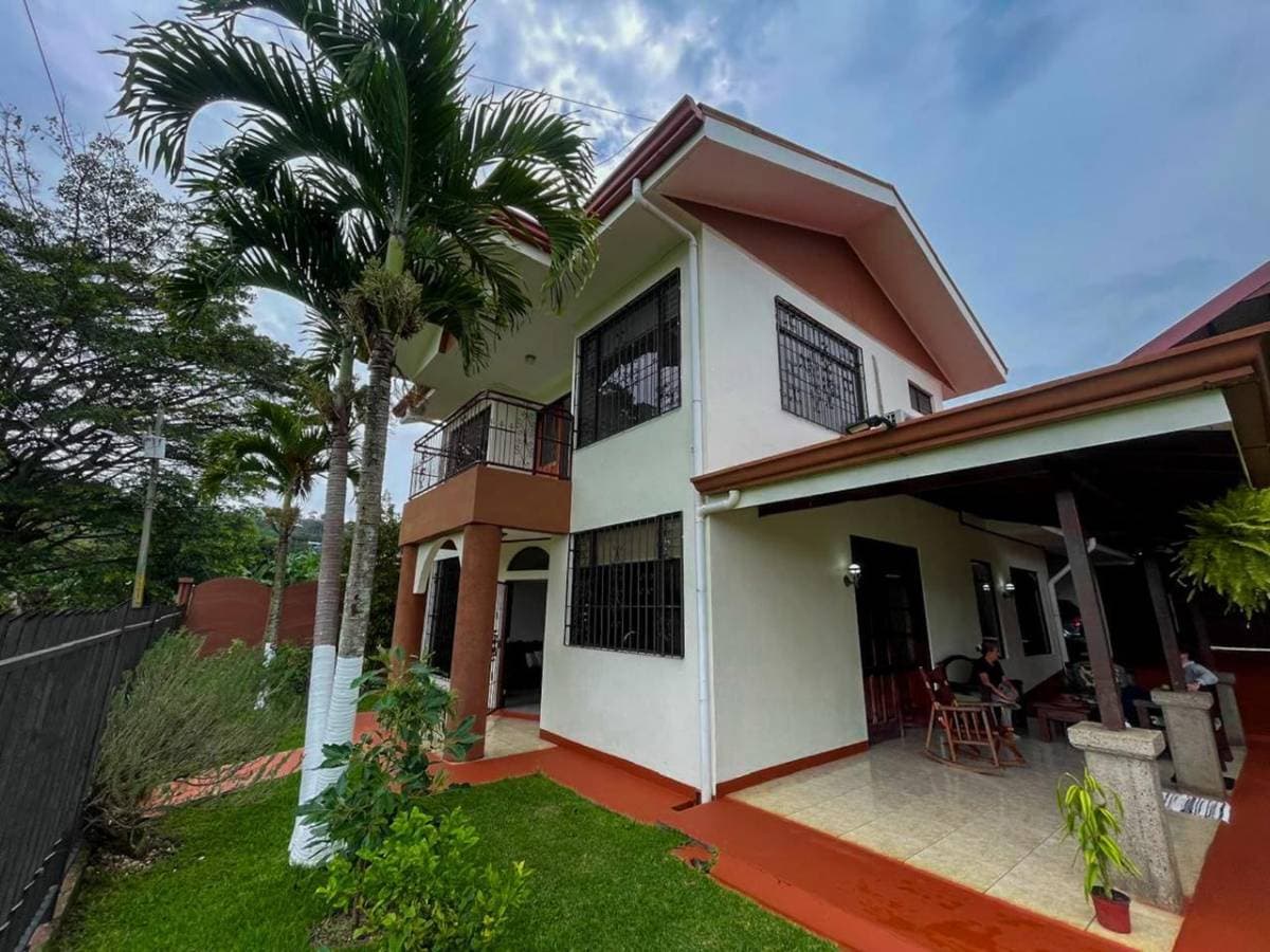 Casa en Naranjo