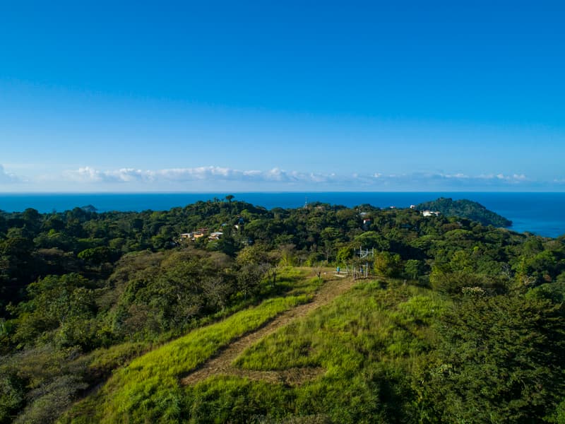 Terreno en Quepos