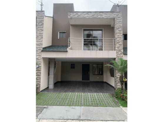 Casa en Condominio Alta Vista