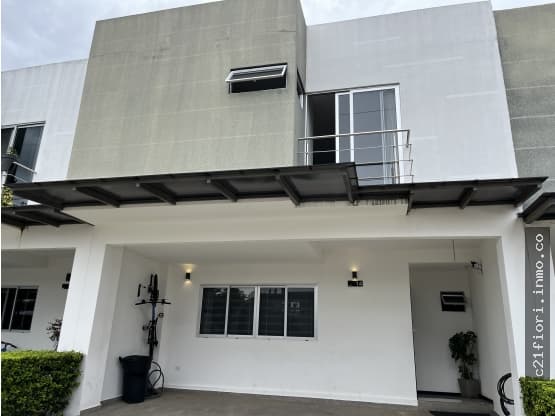 Casa en Condominio Piamonte