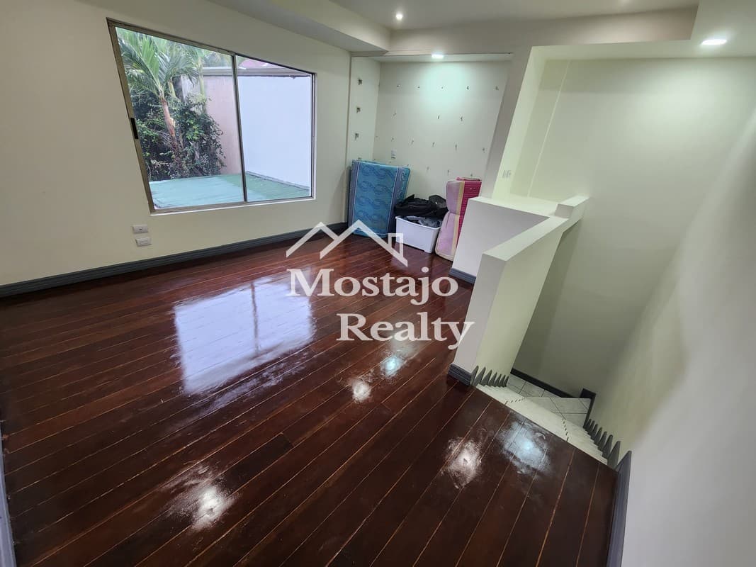 Property at Mata Redonda