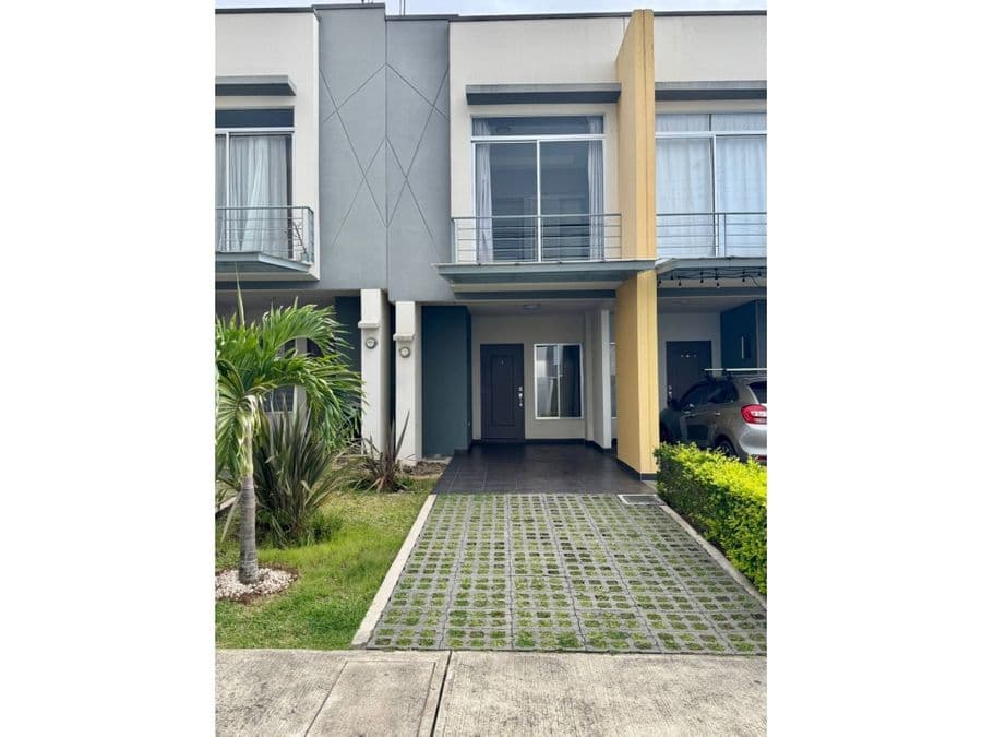 Casa en Condominio Vía Heredia