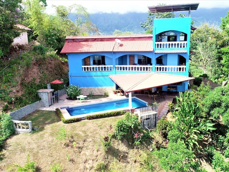 Comercial en Puerto Cortés