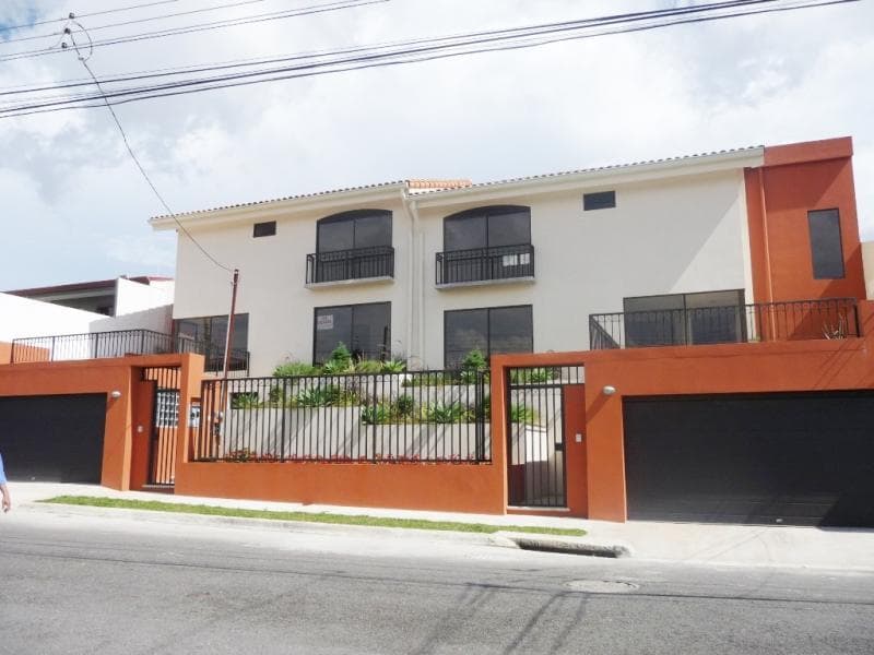 Propiedad en Curridabat