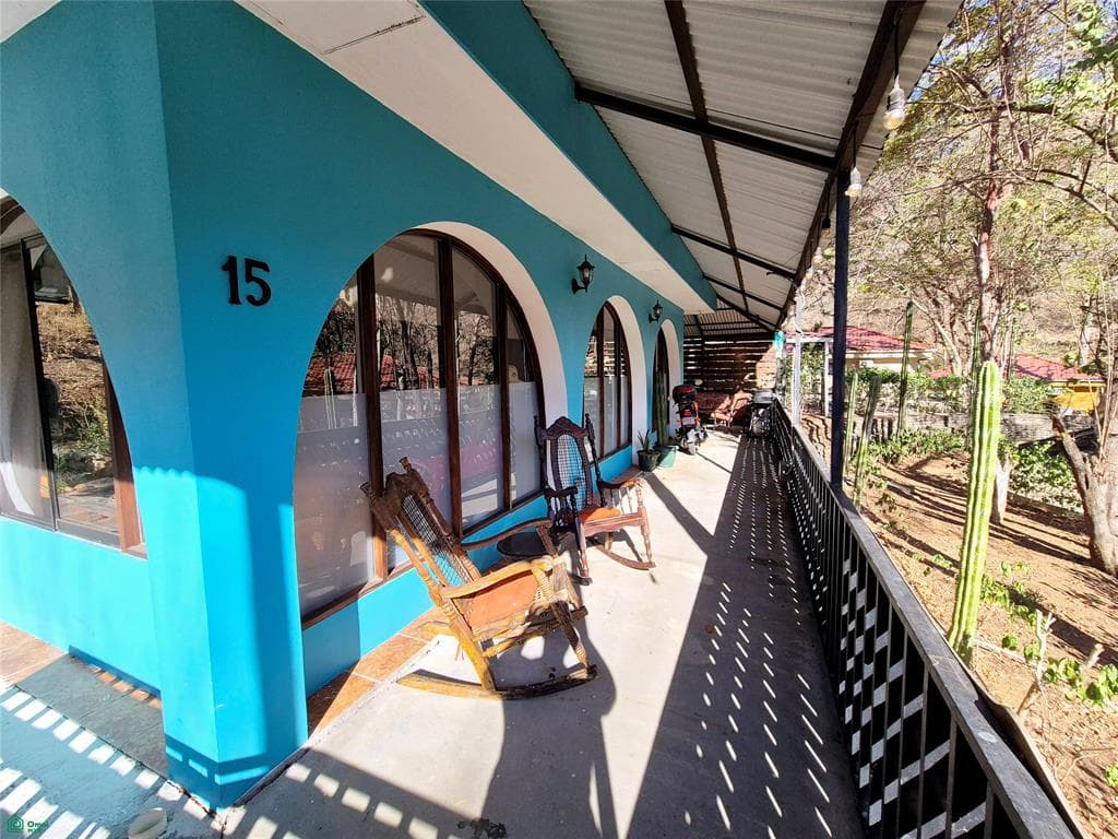 Property at Horizon Lounge