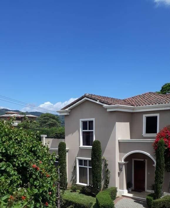 House at Curridabat