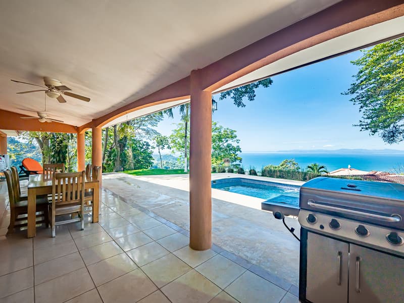 Propiedad en Tárcoles