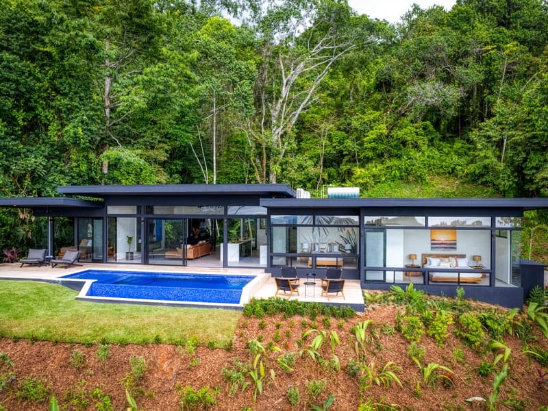 Propiedad en Dominical