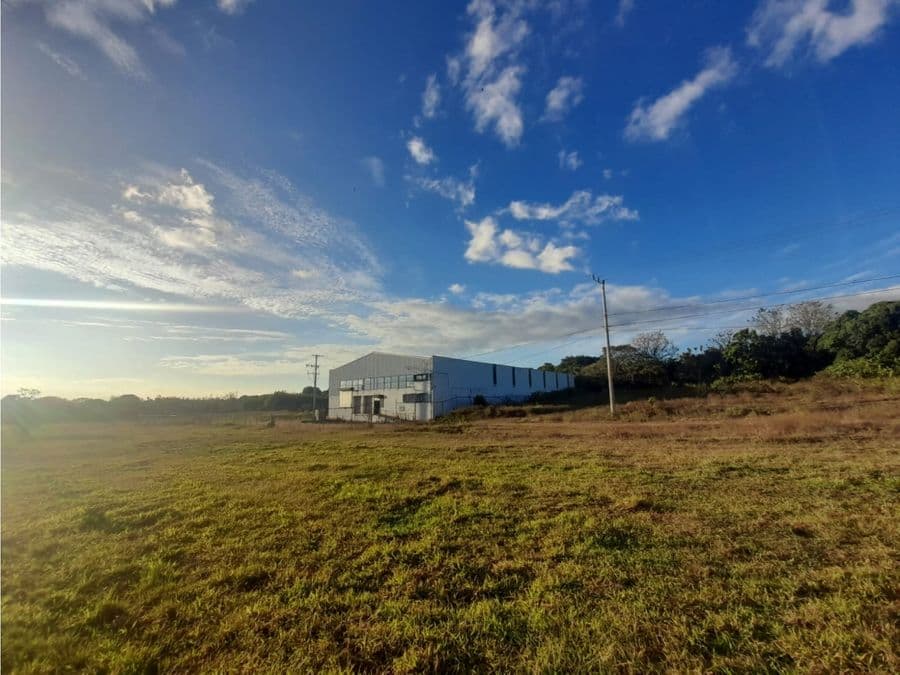 Warehouse at Santa Bárbara