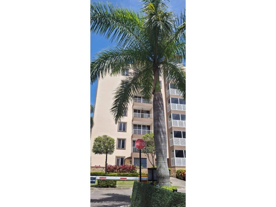 Apartamento en Condominio Vista Real