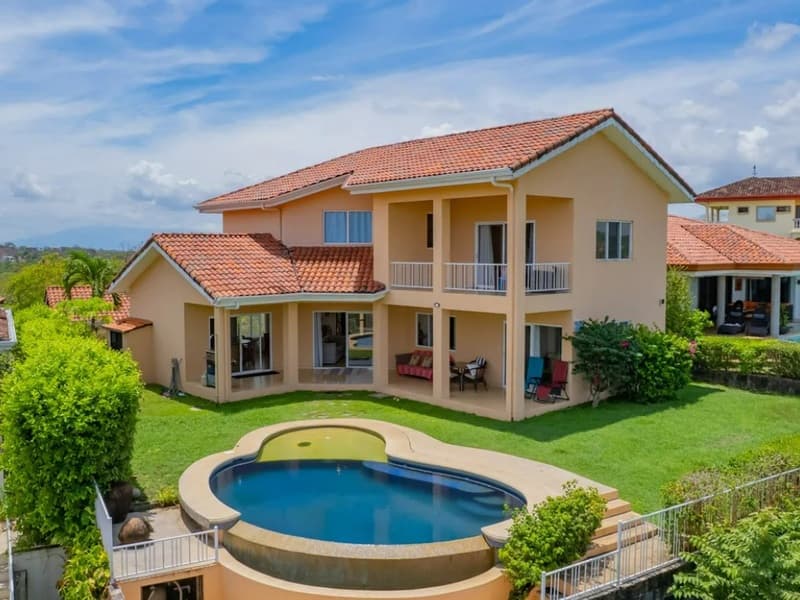 Propiedad en Sardinal