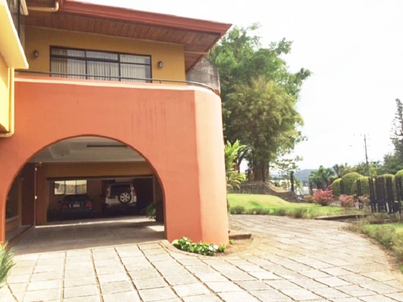 Propiedad en Curridabat